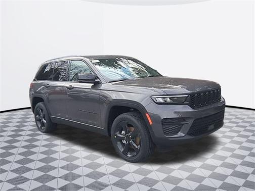2025 Jeep Grand Cherokee Altitude