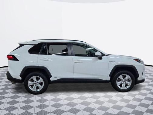 2019 Toyota RAV4 Hybrid LE