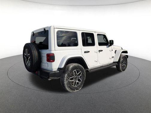 2026 Jeep Wrangler 4-Door Sahara 4x4