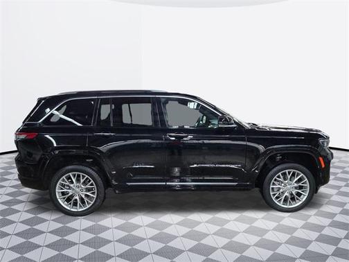 2022 Jeep Grand Cherokee 4xe Summit