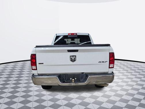 2019 RAM 1500 SLT
