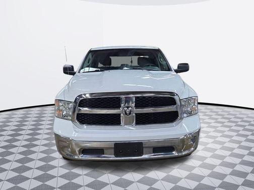 2019 RAM 1500 SLT