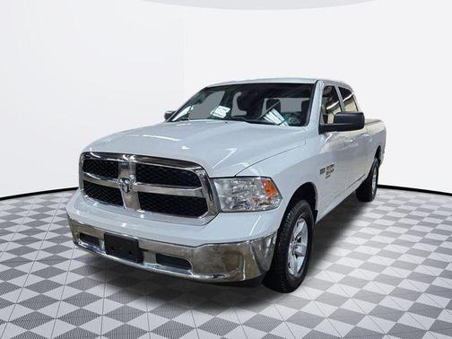 2019 RAM 1500 SLT