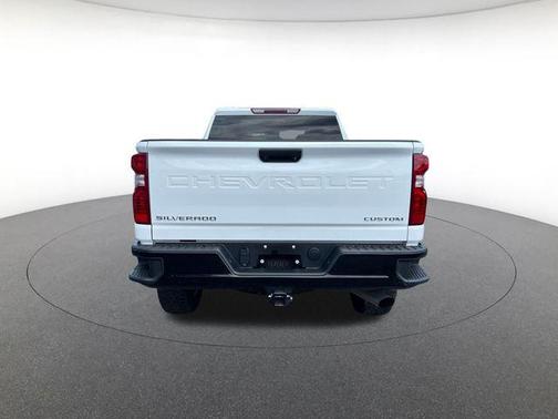 2024 Chevrolet Silverado 2500 Custom