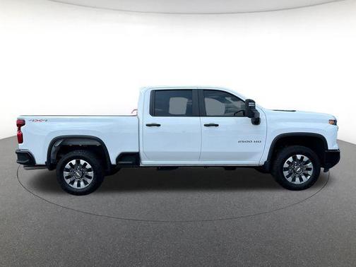 2024 Chevrolet Silverado 2500 Custom