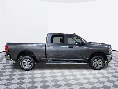 2019 RAM 2500 Big Horn Crew Cab 4x4 6'4' Box
