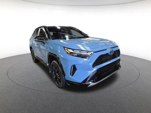 2024 Toyota RAV4 Hybrid SE