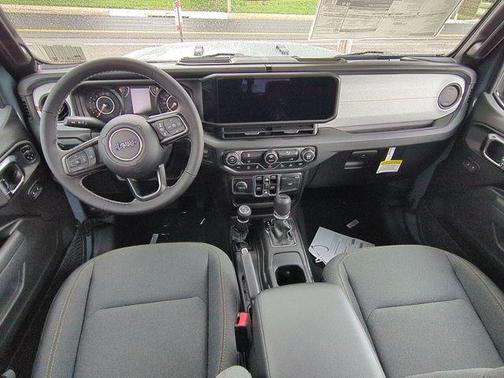 2025 Jeep Gladiator Sport S