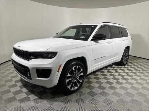 Bright White Clearcoat 2025 Jeep Grand Cherokee L Overland 4x4