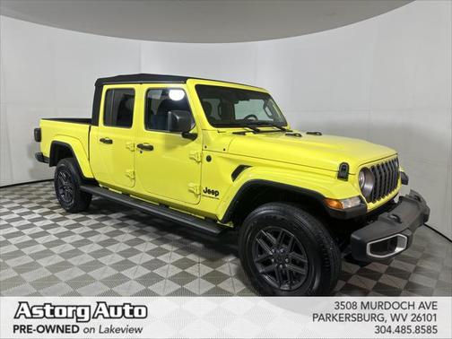 High Velocity Clearcoat 2024 Jeep Gladiator Sport S