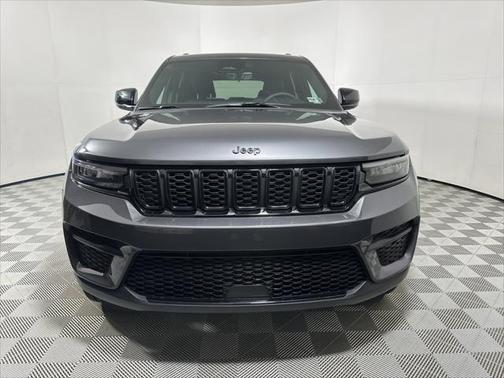 2025 Jeep Grand Cherokee Altitude X 4x4