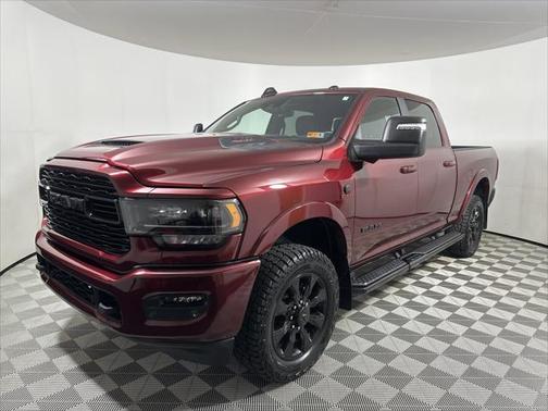 2024 RAM 3500 Limited Crew Cab 4x4 64' Box