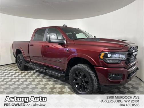 2024 RAM 3500 Limited Crew Cab 4x4 64' Box