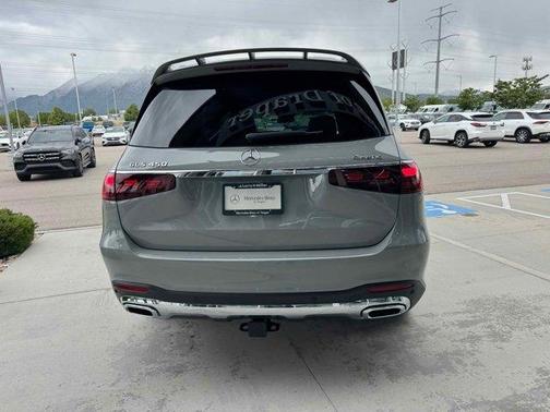 2025 Mercedes-Benz GLS 450 4MATIC