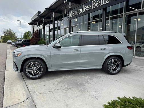 2025 Mercedes-Benz GLS 450 4MATIC
