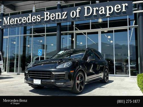 2017 Porsche Cayenne GTS