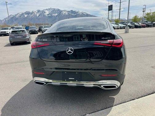 2025 Mercedes-Benz GLC 300 4MATIC Coupe