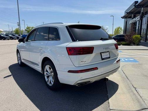 2018 Audi Q7 3.0T Premium Plus