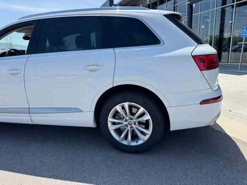 2018 Audi Q7 3.0T Premium Plus