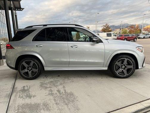 2026 Mercedes-Benz GLE 450 4MATIC