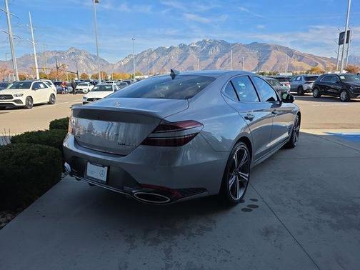 2025 Genesis G70 3.3T Sport Advanced