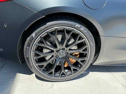 2025 Mercedes-Benz AMG SL 63 S E Performance