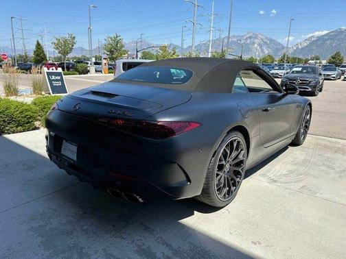 2025 Mercedes-Benz AMG SL 63 S E Performance