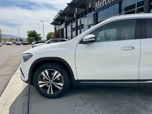 2025 Mercedes-Benz GLA 250 Base 4MATIC