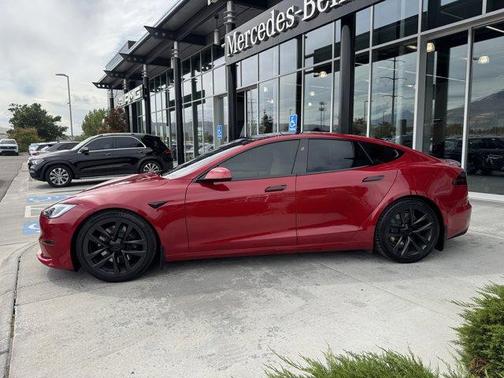 2023 Tesla Model S Plaid