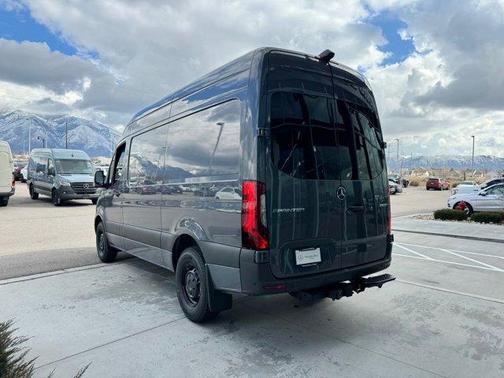 2024 Mercedes-Benz Sprinter 2500 144 WB