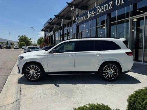2025 Mercedes-Benz GLS 450 4MATIC
