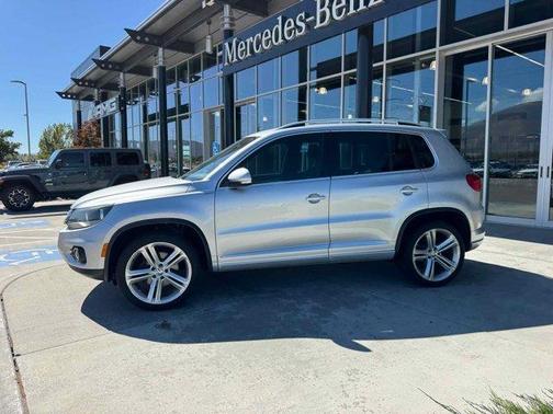 2016 Volkswagen Tiguan R-Line