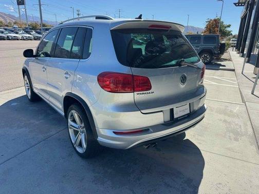 2016 Volkswagen Tiguan R-Line