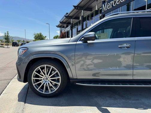 2025 Mercedes-Benz GLS 580 Base 4MATIC