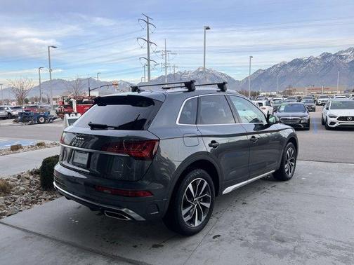 2023 Audi Q5 45 S line quattro Premium