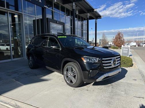 2025 Mercedes-Benz GLS 450 4MATIC