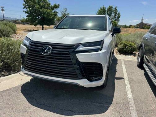 2023 Lexus LX 600 Premium