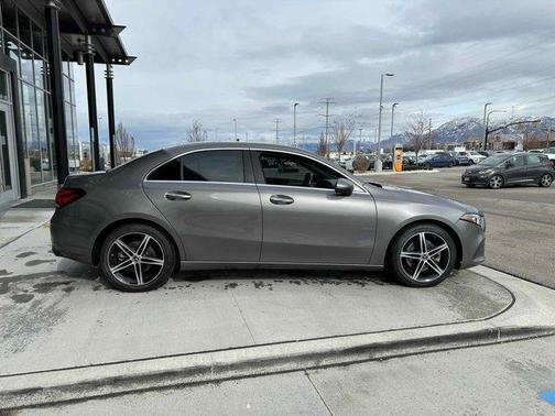 2021 Mercedes-Benz A-Class A 220 4MATIC