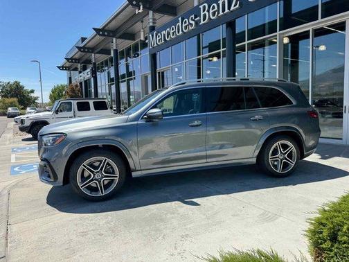 2025 Mercedes-Benz GLS 450 4MATIC