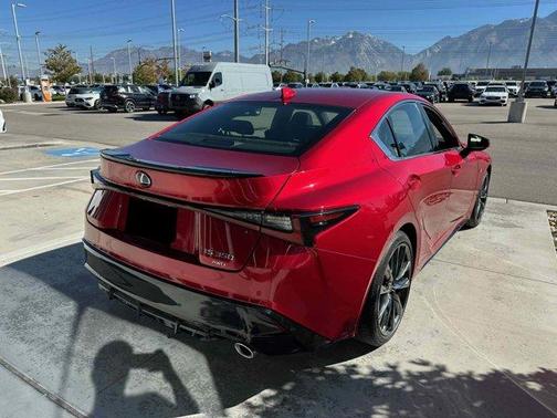 2022 Lexus IS 350 F Sport