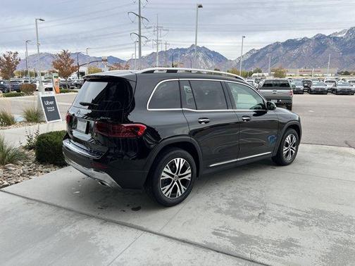 2026 Mercedes-Benz GLB 250 Base 4MATIC