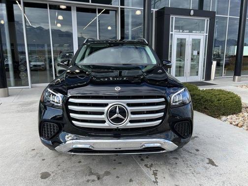 2026 Mercedes-Benz GLS 450 4MATIC