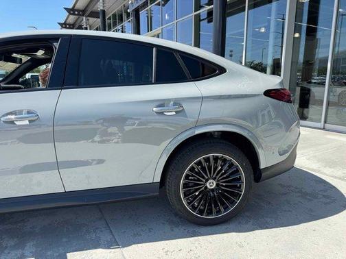 2025 Mercedes-Benz GLC 300 4MATIC Coupe