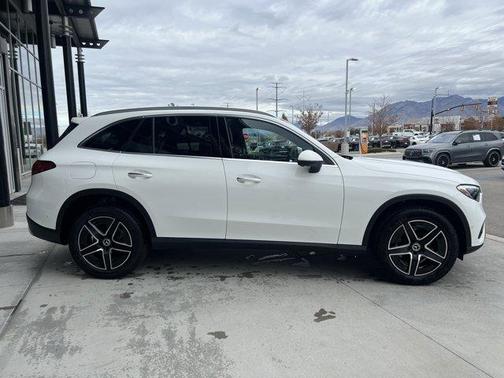 2026 Mercedes-Benz GLC 300 Base 4MATIC