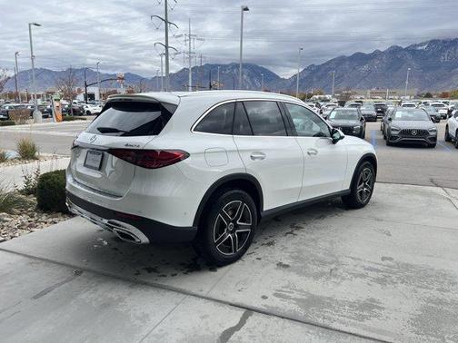 2026 Mercedes-Benz GLC 300 Base 4MATIC