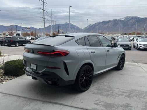 2024 BMW X6 xDrive40i