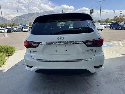 2020 INFINITI QX60 Luxe