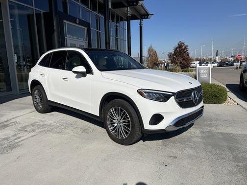 2025 Mercedes-Benz GLC 300 Base 4MATIC