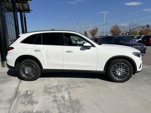 2025 Mercedes-Benz GLC 300 Base 4MATIC
