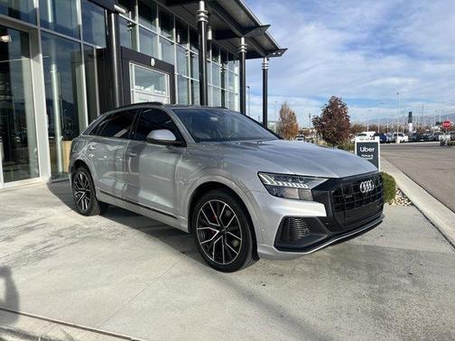 2019 Audi Q8 Prestige